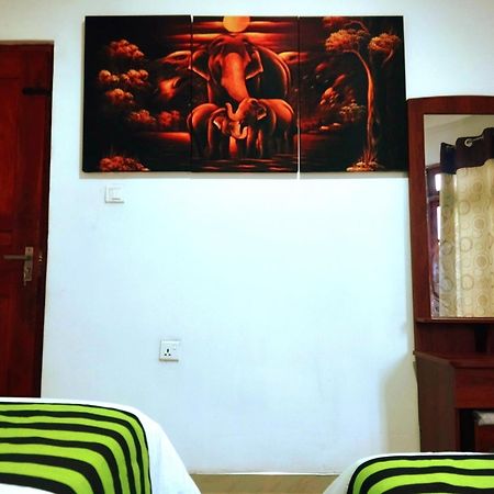 Ella Hotel Upper Hill Bagian luar foto